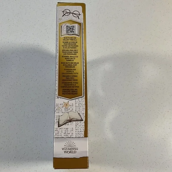 Harry Potter Wizarding World Character from magical movie moments. Brand New - Picture 8 of 10